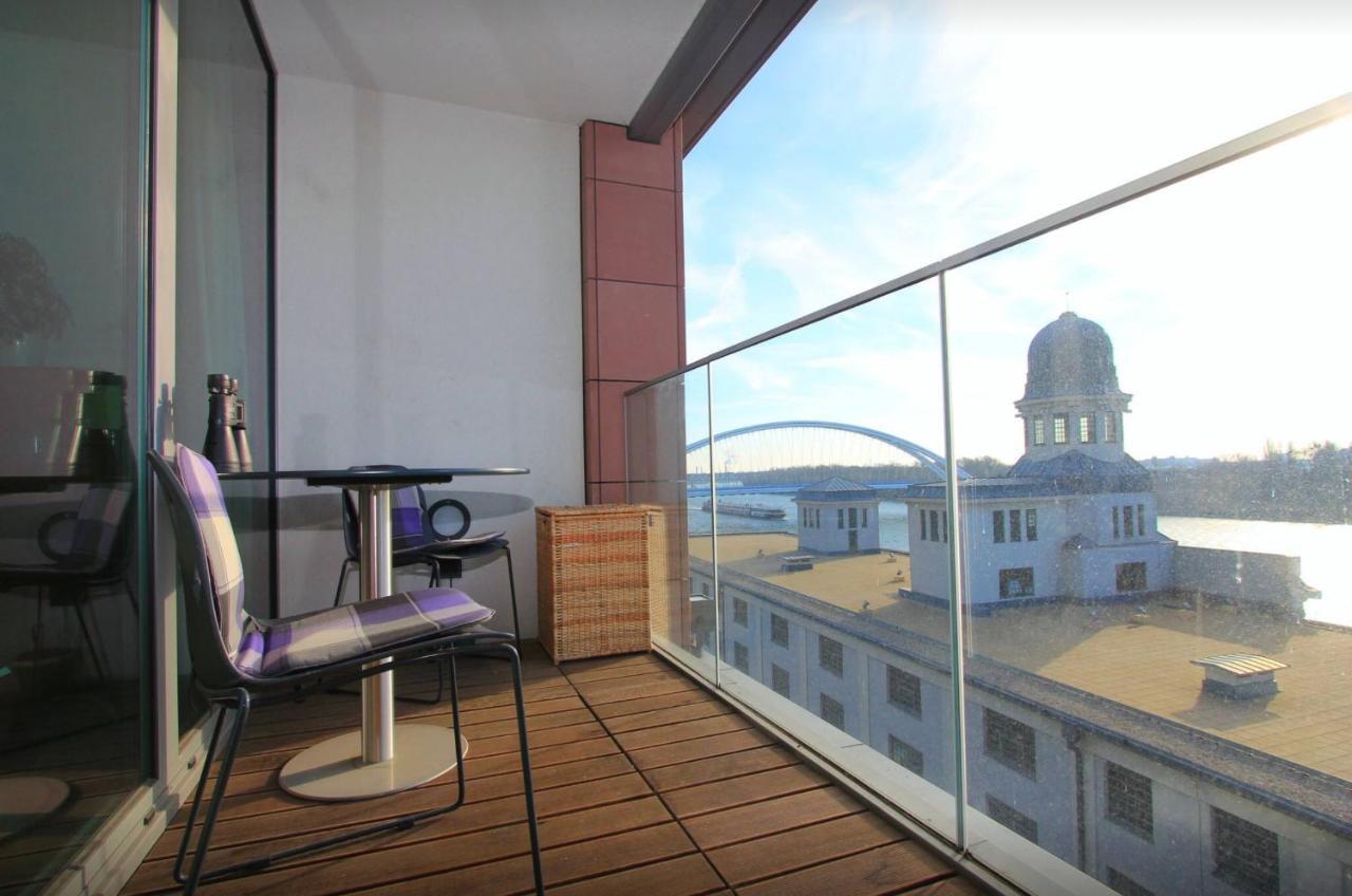 Luxury Space At The Best Address In Bratislava Apartman Kültér fotó